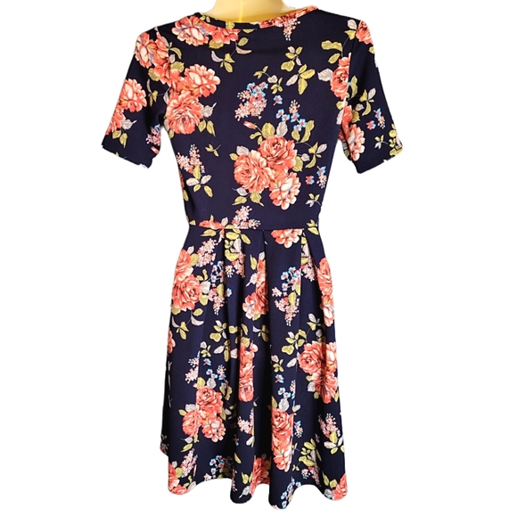 NAVY & ORANGE FLORAL PLEATED A-LINE DRESS - Picture 4 of 7